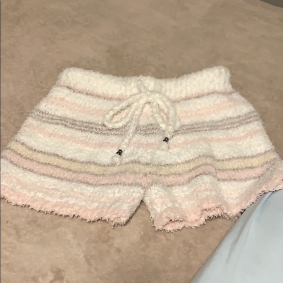 Cute pajama shorts with stripes - Picture 1 of 2